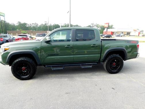 2022 Toyota Tacoma TRD Off Road