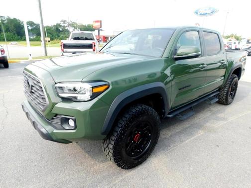 2022 Toyota Tacoma TRD Off Road