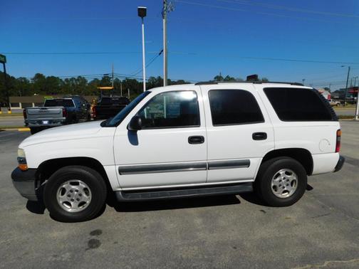 2004 Chevrolet Tahoe LS