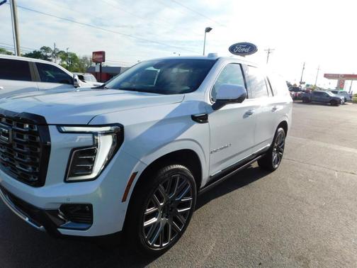 Glacier White 2026 GMC Yukon Denali Ultimate