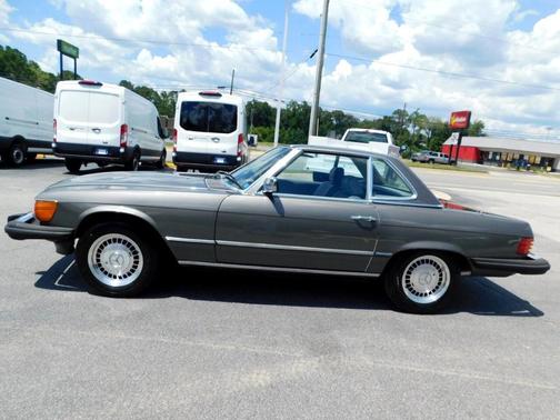 1983 Mercedes-Benz SL-Class 380SL