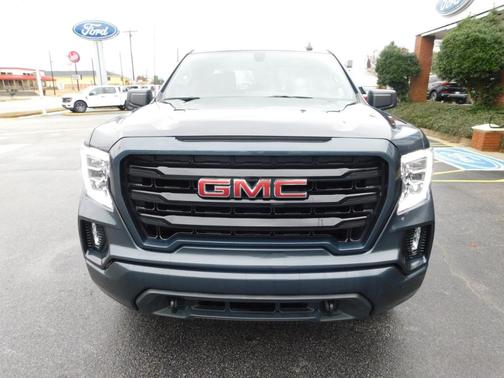 2022 GMC Sierra 1500 Limited Elevation