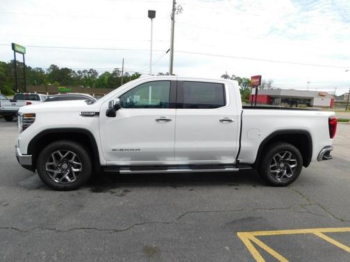 Summit White 2026 GMC Sierra 1500 SLT