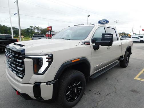 2026 GMC Sierra 3500 AT4