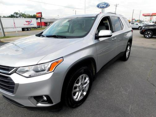 2018 Chevrolet Traverse LT Cloth