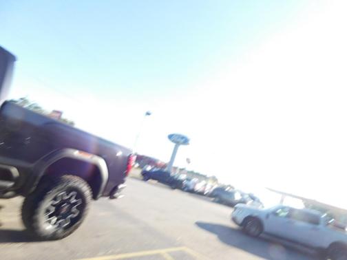 2025 GMC Sierra 2500 AT4X