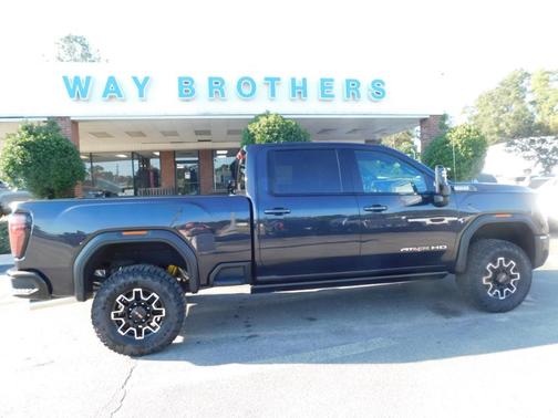 2025 GMC Sierra 2500 AT4X