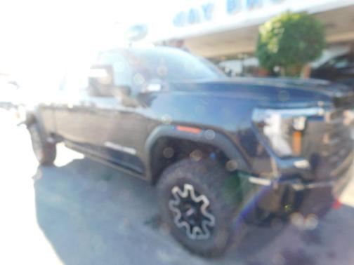 2025 GMC Sierra 2500 AT4X