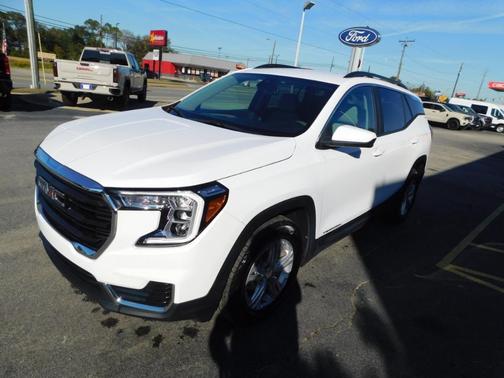 2022 GMC Terrain SLE