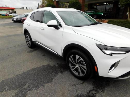 2023 Buick Envision Essence