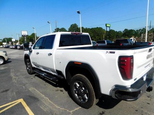 2026 GMC Sierra 2500 SLT