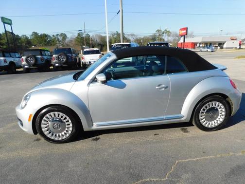 2016 Volkswagen Beetle 1.8T S