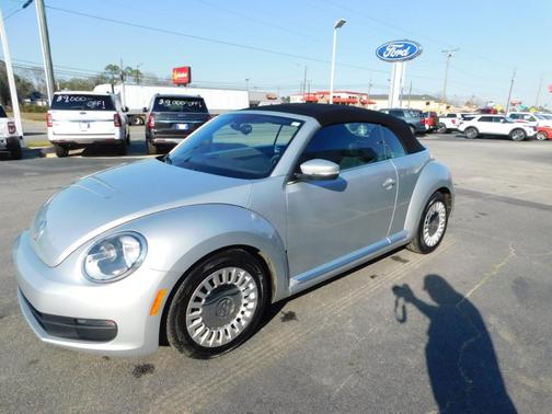 2016 Volkswagen Beetle 1.8T S