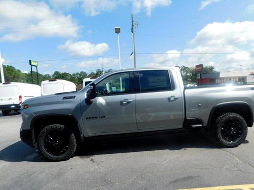 2025 Chevrolet Silverado 2500 LTZ