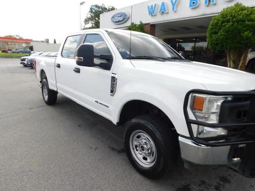 White 2022 Ford F-250 XL