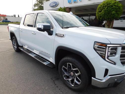 Glacier White 2026 GMC Sierra 1500 SLT