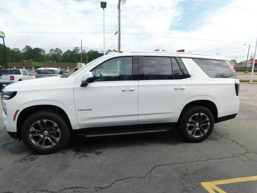 Summit White 2026 Chevrolet Tahoe LT