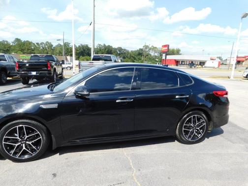 2020 Kia Optima SE