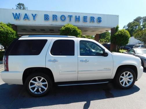 Pearl White 2014 GMC Yukon Denali