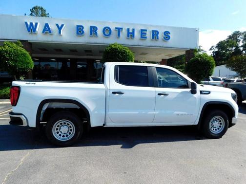 2025 GMC Sierra 1500 Pro