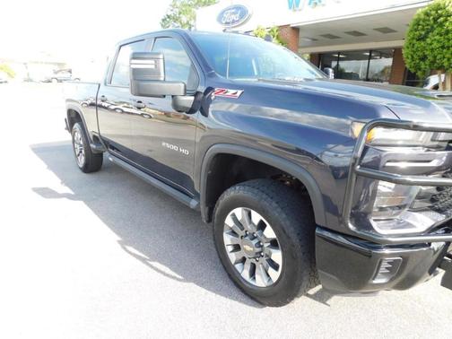 Gray 2024 Chevrolet Silverado 2500 Custom