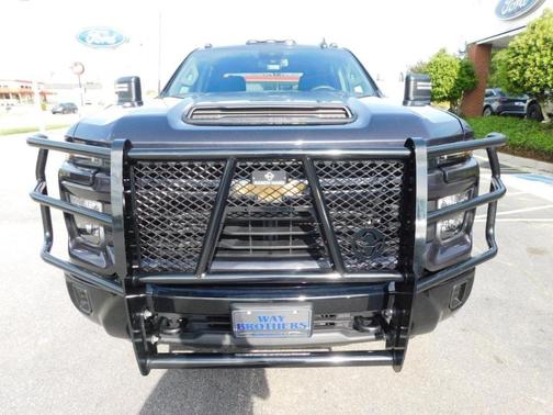 Gray 2024 Chevrolet Silverado 2500 Custom