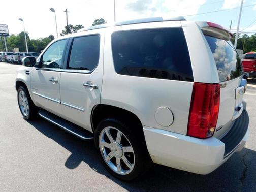 2012 Cadillac Escalade Luxury