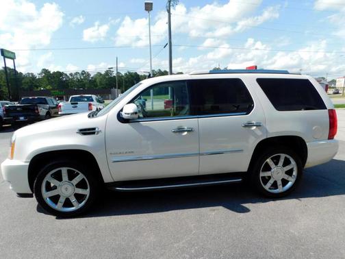 2012 Cadillac Escalade Luxury
