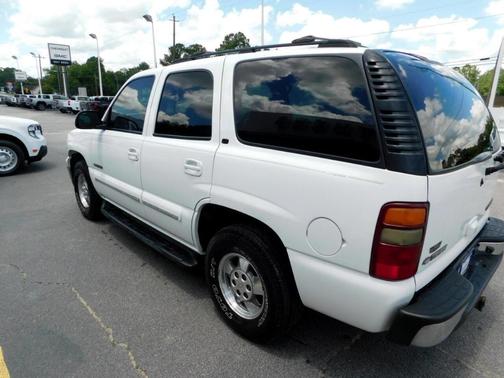 2002 Chevrolet Tahoe LS