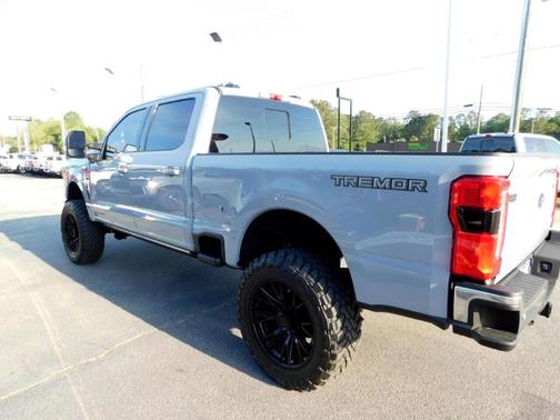 2025 Ford F-250 Lariat