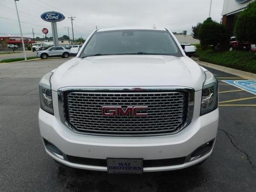 White 2016 GMC Yukon Denali