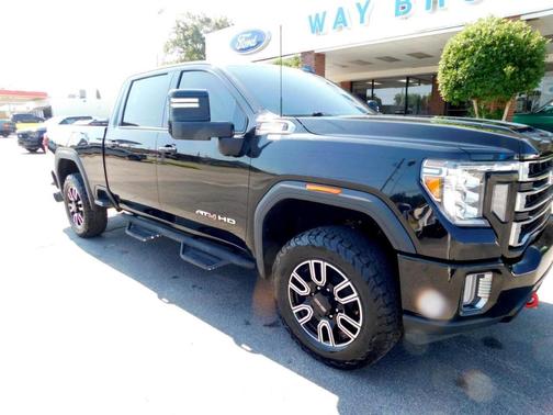 2021 GMC Sierra 2500 AT4