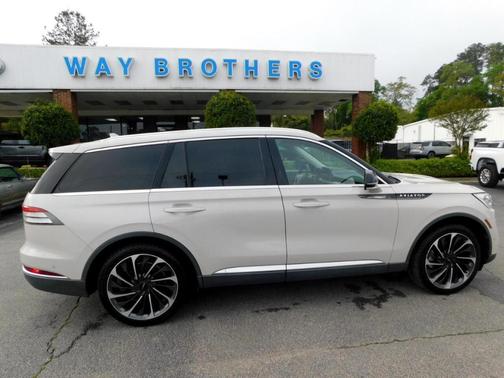 2020 Lincoln Aviator Reserve AWD