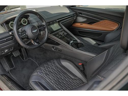 2024 Aston Martin DB12