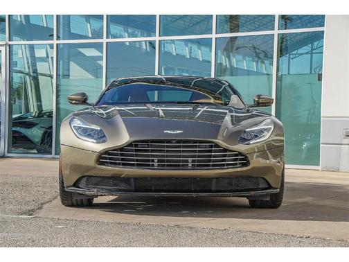 2017 Aston Martin DB11 V12 Coupe