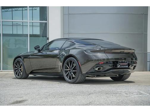 2021 Aston Martin DB11 V8 Coupe