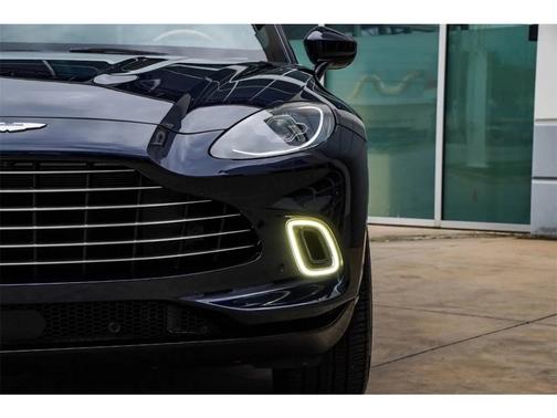2021 Aston Martin DBX SUV