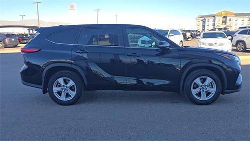 2023 Toyota Highlander Hybrid LE