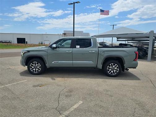 2025 Toyota Tundra Hybrid 1794 Edition