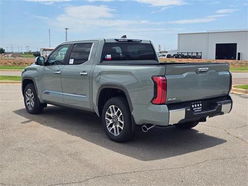 2025 Toyota Tundra Hybrid 1794 Edition