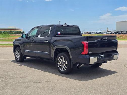 2025 Toyota Tundra Hybrid 1794 Edition