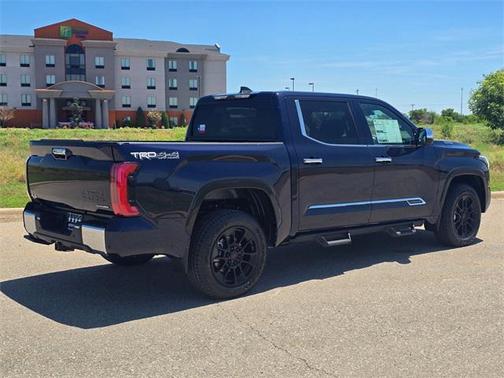 2025 Toyota Tundra Hybrid 1794 Edition