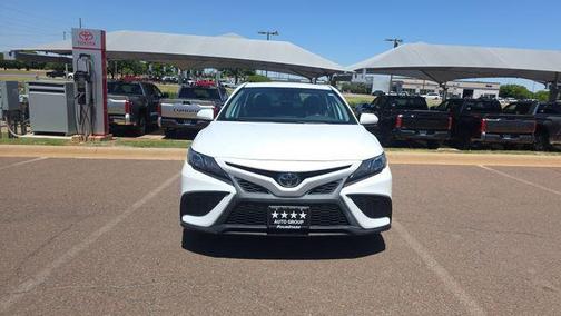 Super White 2021 Toyota Camry SE
