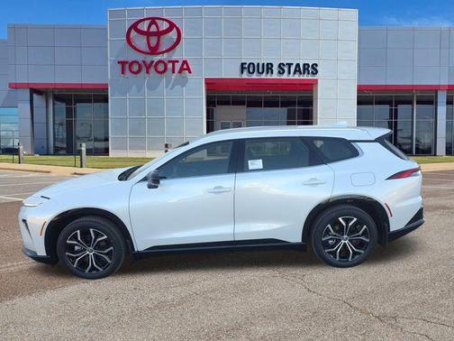 2026 Toyota Crown Signia XLE