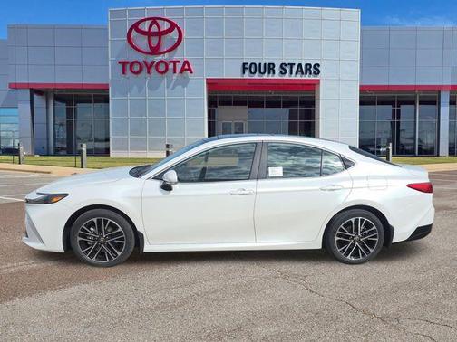 Pearl 2026 Toyota Camry XLE
