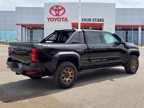 2025 Toyota Tacoma Hybrid Trailhunter