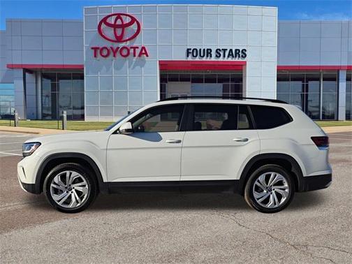 2022 Volkswagen Atlas 3.6L SE w/Technology