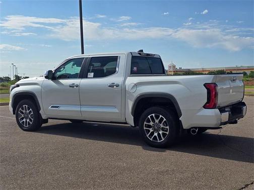 2025 Toyota Tundra Hybrid 1794 Edition