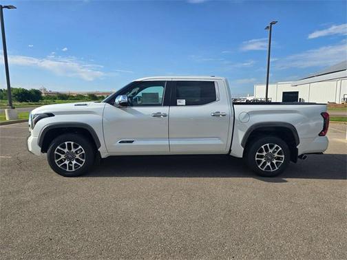 2025 Toyota Tundra Hybrid 1794 Edition