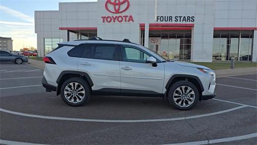 2025 Toyota RAV4 XLE Premium